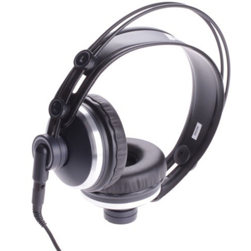 AKG K171 MKII закрытые наушники для радиостанций и DJ AKG K171 MKII закрытые наушники для радиостанций и DJ