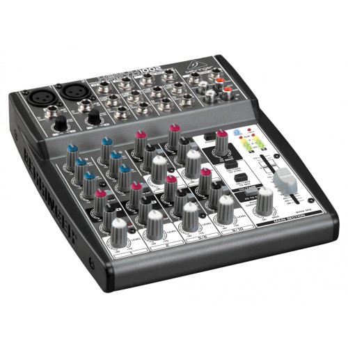 Behringer Xenyx 1002 компактный микшерный пульт Behringer Xenyx 1002 компактный микшерный пульт