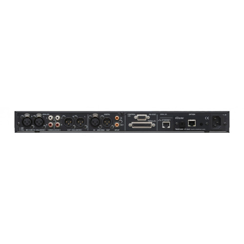 Tascam SS-CDR250N рекордер Wav/MP3 плеер, на CF Card и CD Tascam SS-CDR250N рекордер Wav/MP3 плеер, на CF Card и CD