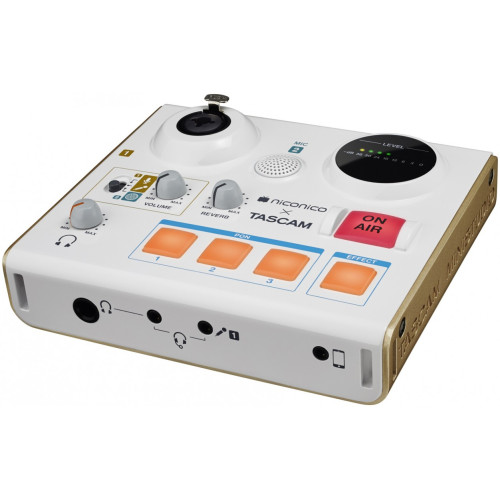 Tascam US-32 персональная мини-студия для вещания Tascam US-32 персональная мини-студия для вещания