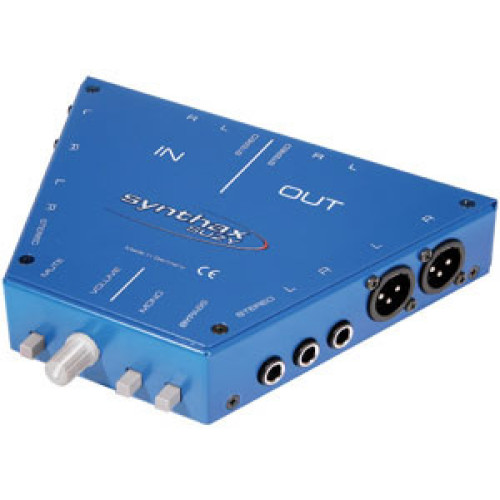 RME SUZY1 пассивный коммутатор аналоговых сигналов с регулируемым выходом на мониторы RME SUZY1 пассивный коммутатор аналоговых сигналов с регулируемым выходом на мониторы