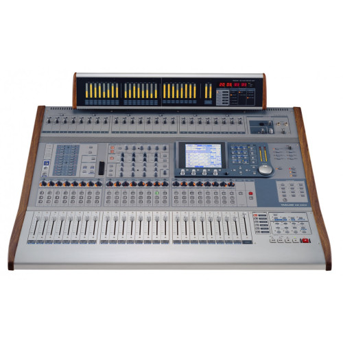 Tascam DM-4800 цифровой 64 канальный микшерный пульт Tascam DM-4800 цифровой 64 канальный микшерный пульт