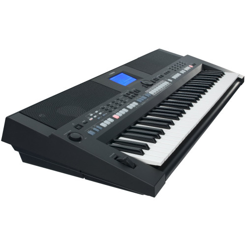 Yamaha PSR-S650 синтезатор с автоаккомпанементом, 61 клавиша (модель снята с производства) Yamaha PSR-S650 синтезатор с автоаккомпанементом, 61 клавиша (модель снята с производства)