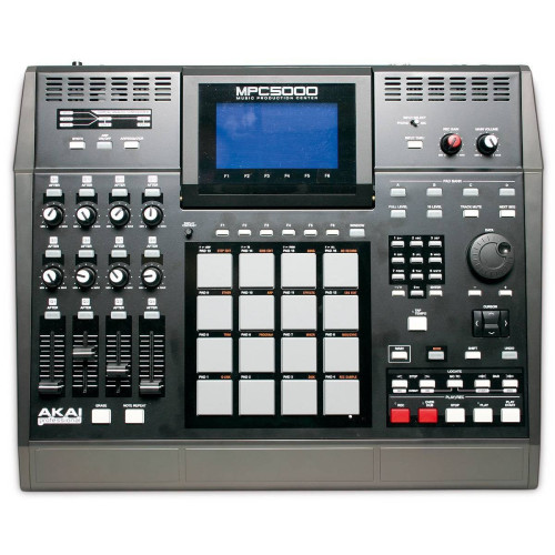 Akai MPC5000 рабочая станция/сэмплер/синтезатор, 80Gb HDD Akai MPC5000 рабочая станция/сэмплер/синтезатор, 80Gb HDD