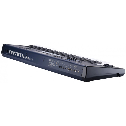 Kurzweil PC3LE7 синтезатор