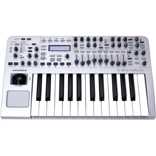 Novation X Station 25 Novation X Station 25