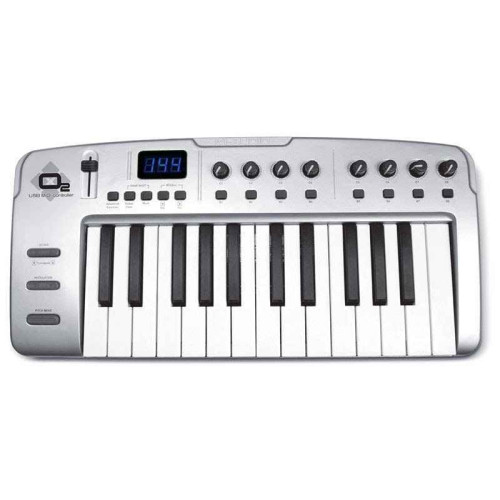 M-Audio O2 Ultra-Thin Mobile USB MIDI Controller M-Audio O2 Ultra-Thin Mobile USB MIDI Controller