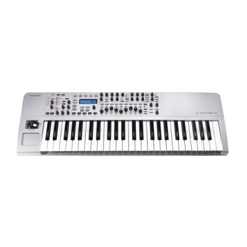 Novation X Station 61 midi клавиатура, 61 клавиша Novation X Station 61 midi клавиатура, 61 клавиша