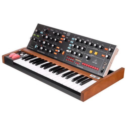 Behringer Poly D аналоговый синтезатор, 37 клавиш Behringer Poly D аналоговый синтезатор, 37 клавиш
