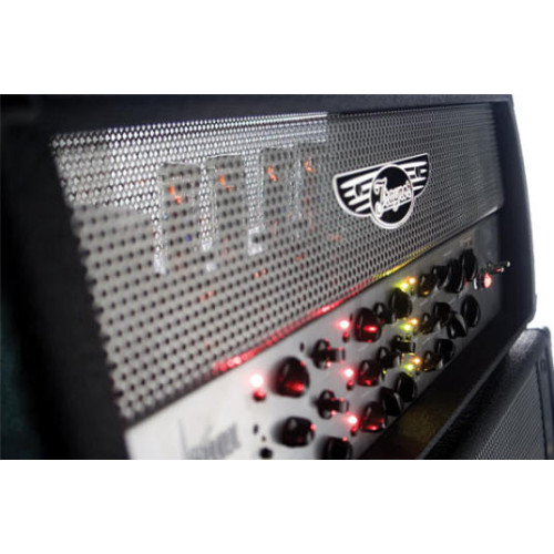 Traynor YCS100HCE ламповый гитарн. усилитель, 100W / 4 ohm, 3 канала Traynor YCS100HCE ламповый гитарн. усилитель, 100W / 4 ohm, 3 канала