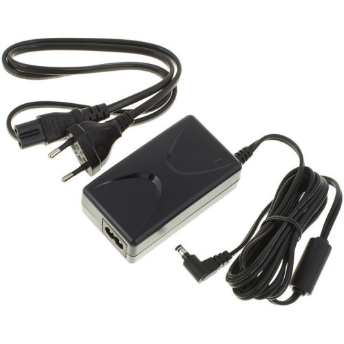 Roland PSB-230EU блок питания 9V/ 2000mA Roland PSB-230EU блок питания 9V/ 2000mA