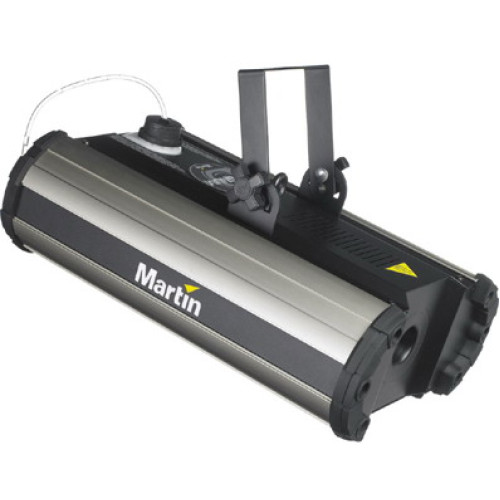 Martin Magnum 1500 генератор легкого дыма, 1200Вт Martin Magnum 1500 генератор легкого дыма, 1200Вт
