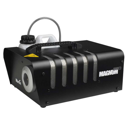 Martin Magnum 650 генератор легкого дыма, 600 В Martin Magnum 650 генератор легкого дыма, 600 В
