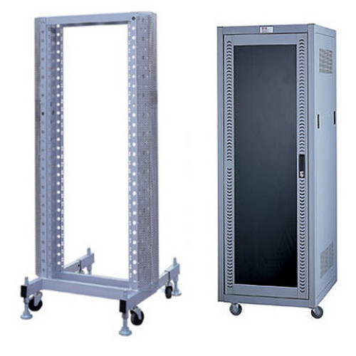 Soundking JG19 рэковая стойка 30U, сталь, колеса, упорные штанги