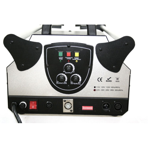 Involight FM3000PRO генератор дыма, 3000 Вт Involight FM3000PRO генератор дыма, 3000 Вт