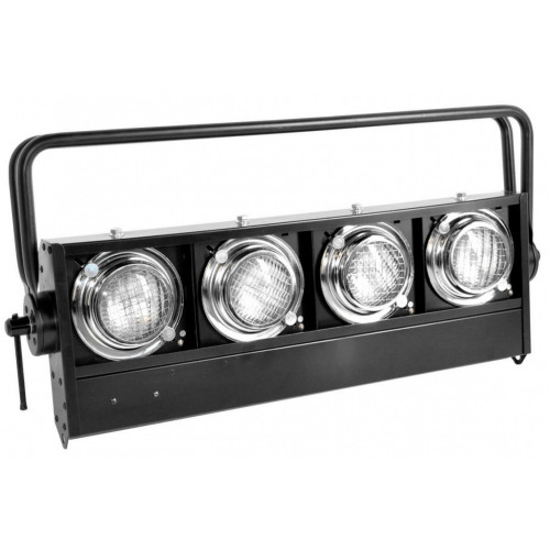 Showlight Blinder 4L линейный блиндер 4 х 650 Вт Showlight Blinder 4L линейный блиндер 4 х 650 Вт