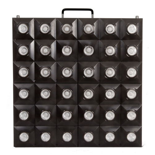 Involight LEDPanel900 светодиодная панель "блиндер" Involight LEDPanel900 светодиодная панель "блиндер"