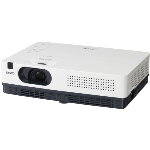 Sanyo PLC-XD2600 компкатный LCD проектор, 2600 ANSI lm, 1024 х 768